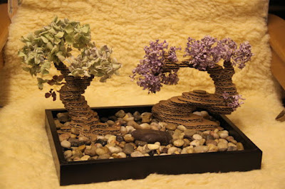 Bonsai Tanaman dari Kardus Bekas Bonsai Tanaman dari Kardus Bekas
