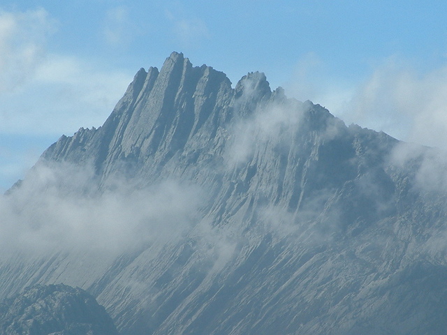 Puncak Jaya Di Pegunungan Jayawijaya Puncak Jaya Di Pegunungan Jayawijaya