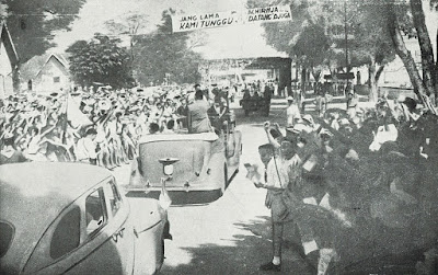 Sukarno kembali ke Yogyakarta pada Juni 1949 Sukarno kembali ke Yogyakarta pada Juni 1949