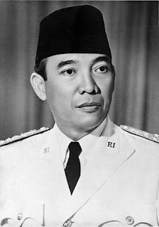 Presiden Pertama Indonesia – Soekarno Presiden Pertama Indonesia – Soekarno
